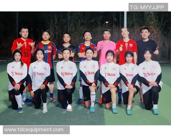 爱傻笑的足球明星背后的故事与他们的快乐人生 爱傻笑的足球明星背后的故事与他们的快乐人生