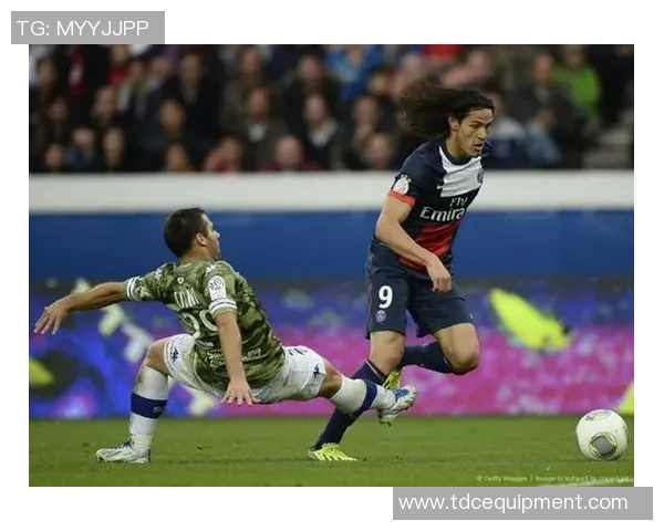 足球明星成名之路精彩进球集锦视频回顾与分析 足球明星成名之路精彩进球集锦视频回顾与分析